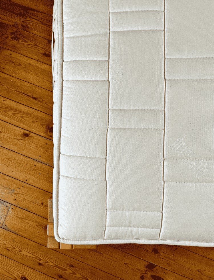 Natural horsehair mattress view from above with undyed organic cotton drill cover 