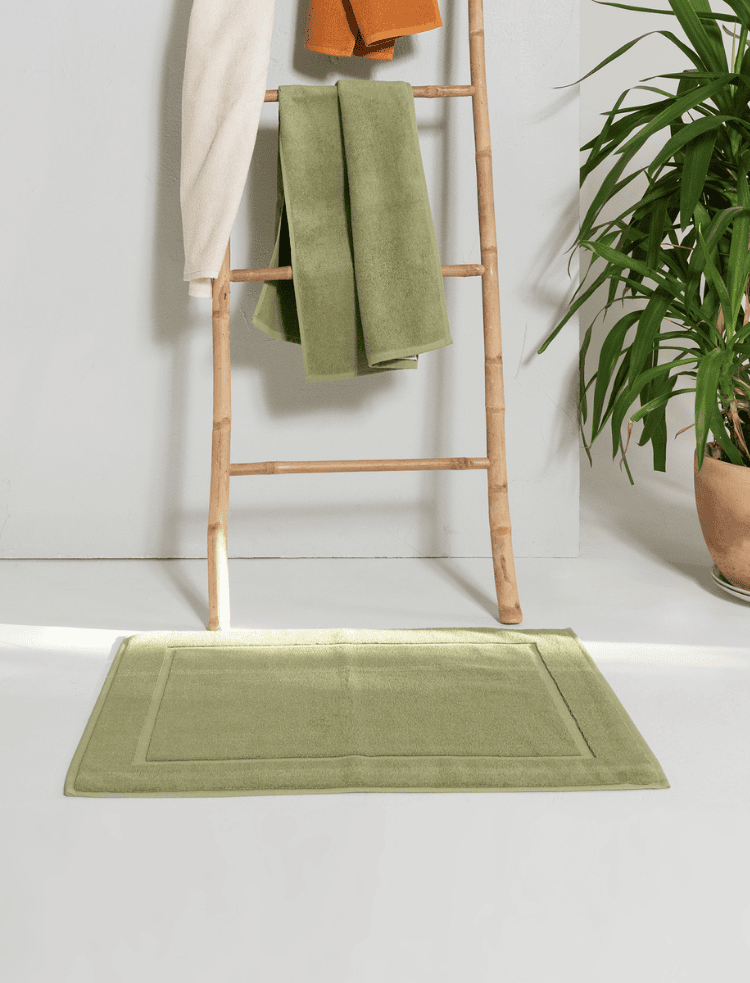 organic cotton bat mat in burnt sienna on a white background