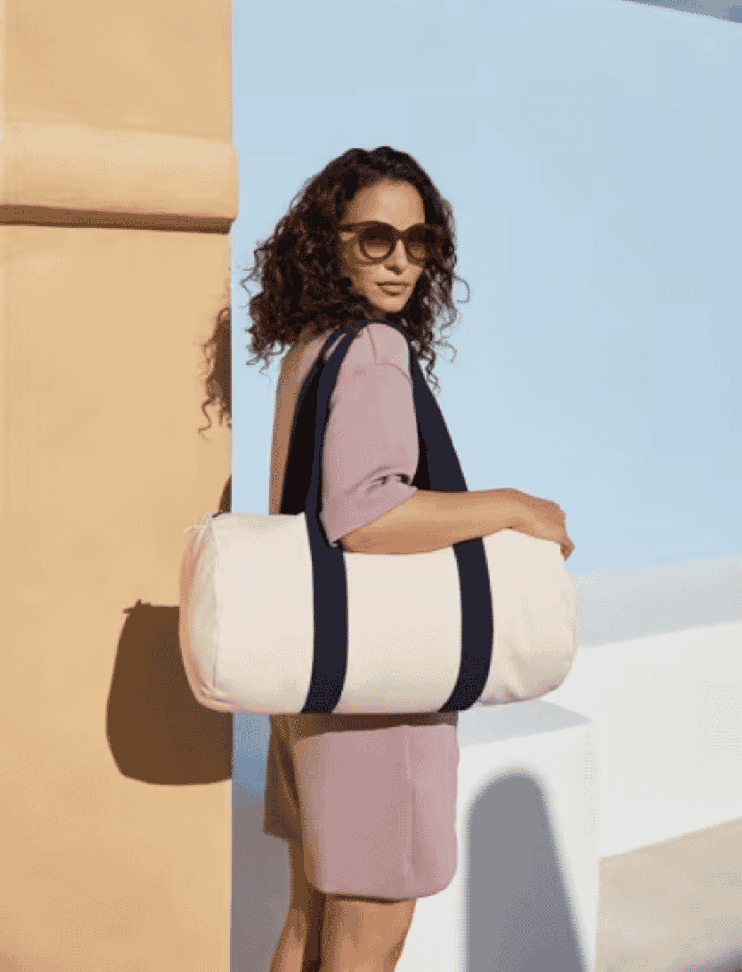 organic cotton canvas holdall in light grey 